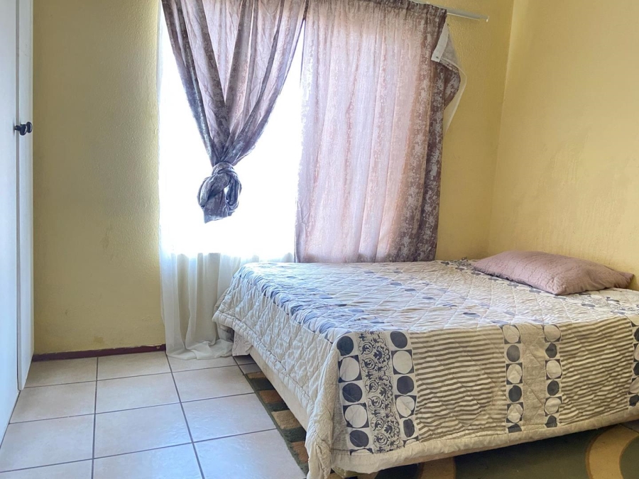 2 Bedroom Property for Sale in Terenure Gauteng