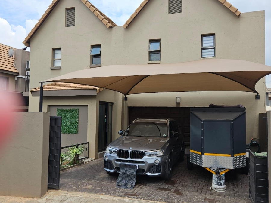 4 Bedroom Property for Sale in Meyersdal Gauteng