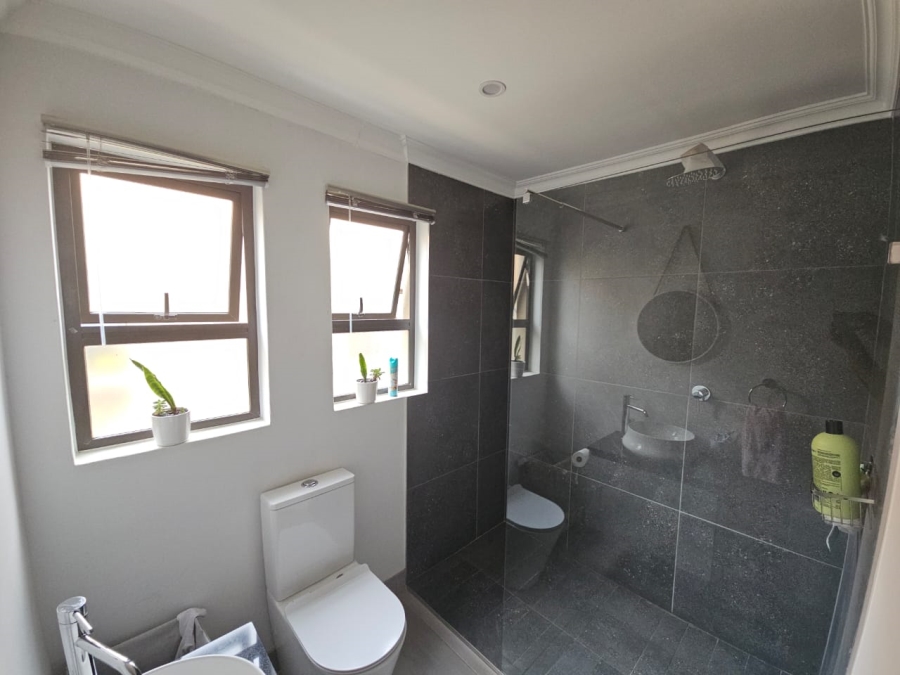 4 Bedroom Property for Sale in Meyersdal Gauteng