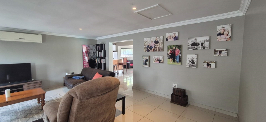 4 Bedroom Property for Sale in Brackendowns Gauteng