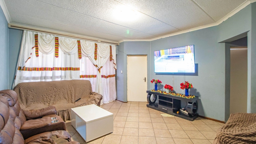 2 Bedroom Property for Sale in Terenure Gauteng