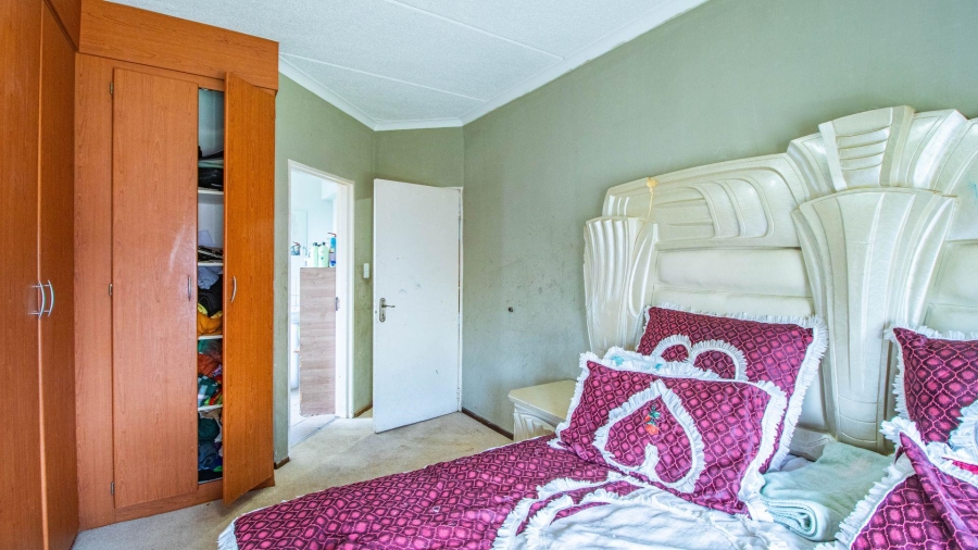 2 Bedroom Property for Sale in Terenure Gauteng