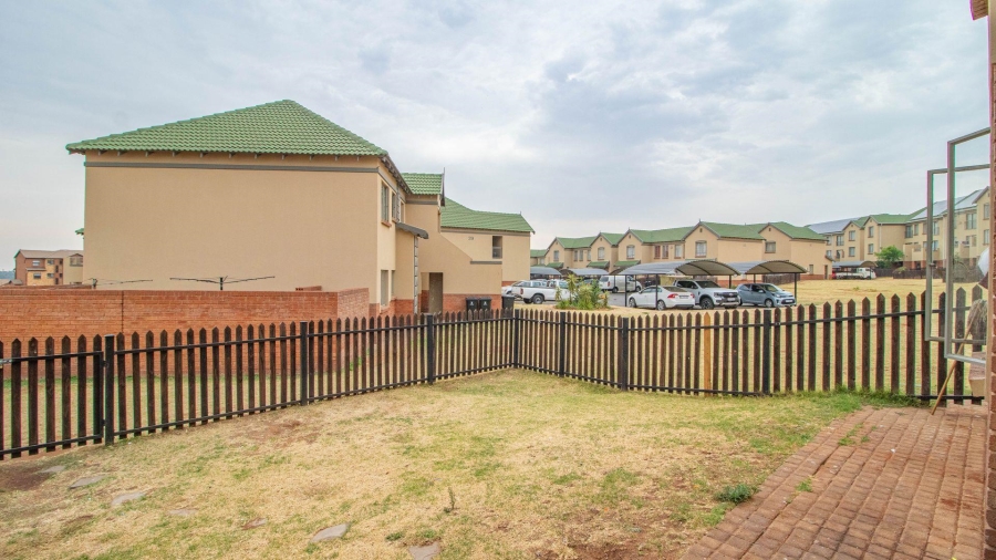 2 Bedroom Property for Sale in Terenure Gauteng