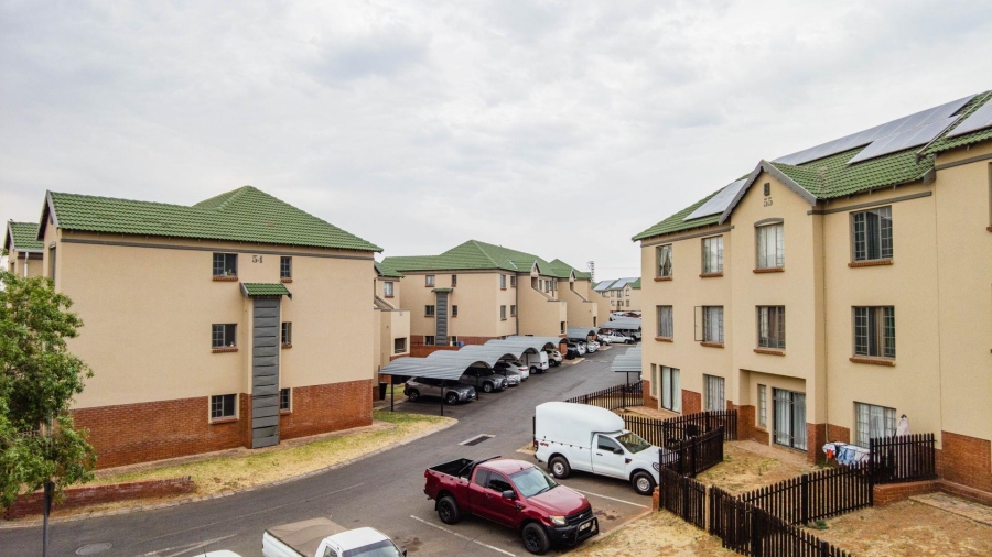 2 Bedroom Property for Sale in Terenure Gauteng