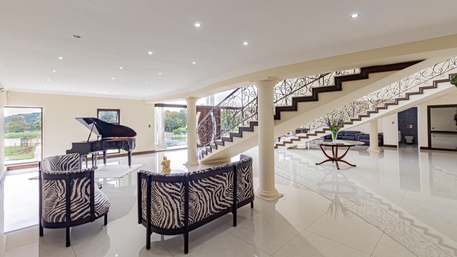 5 Bedroom Property for Sale in Walkerville Gauteng