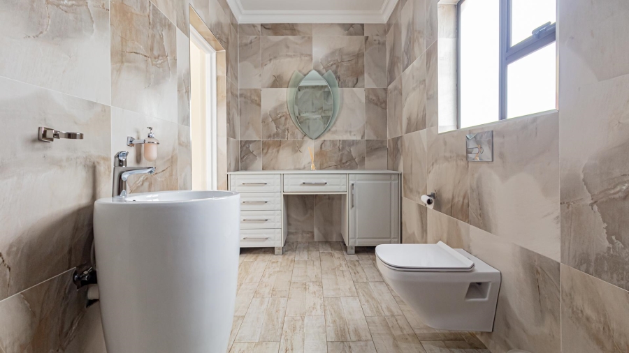 5 Bedroom Property for Sale in Walkerville Gauteng