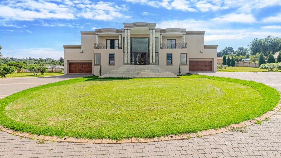 5 Bedroom Property for Sale in Walkerville Gauteng