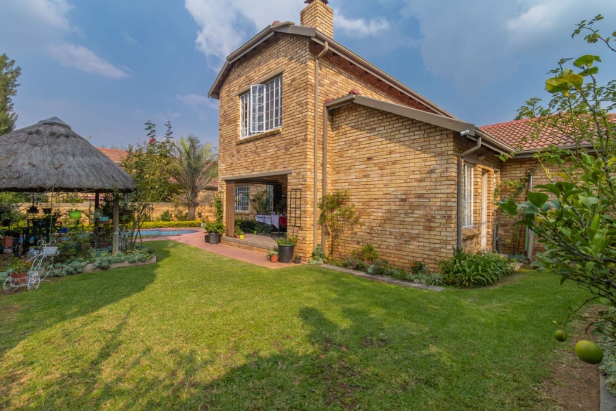 4 Bedroom Property for Sale in Boskruin Gauteng