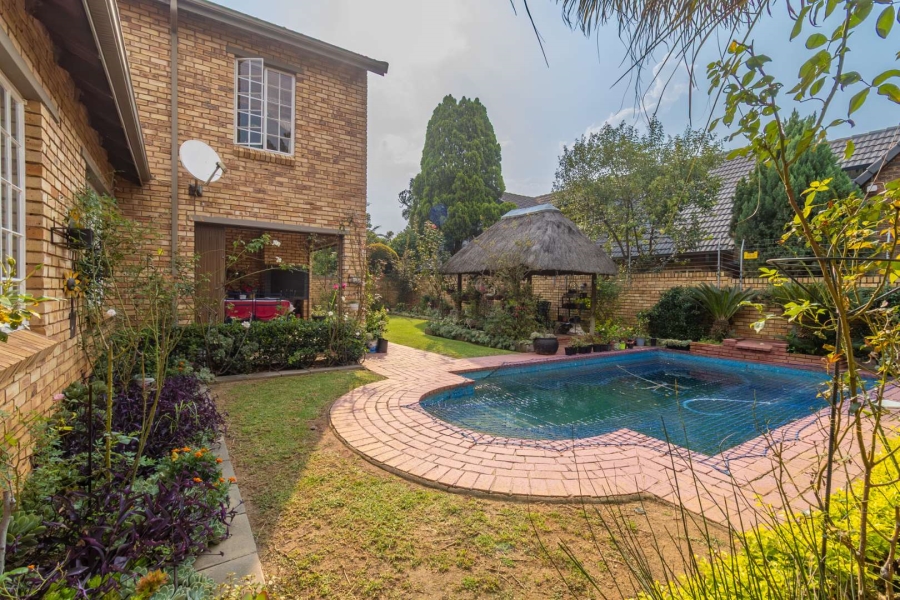 4 Bedroom Property for Sale in Boskruin Gauteng