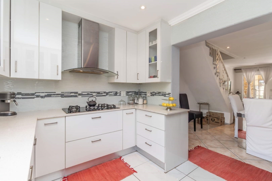 4 Bedroom Property for Sale in Boskruin Gauteng
