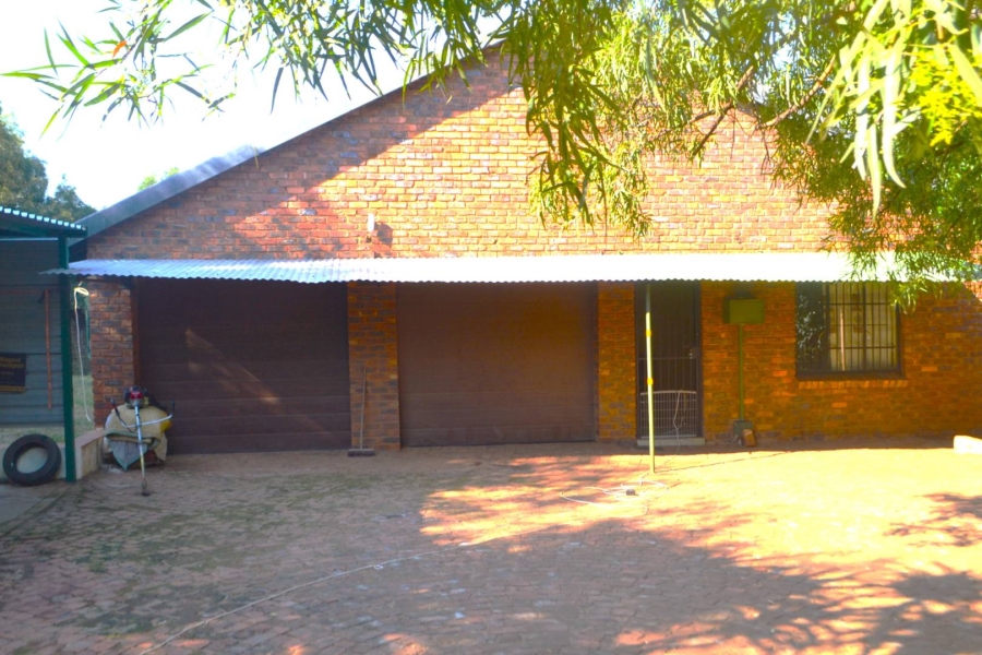 0 Bedroom Property for Sale in Kameeldrift Gauteng