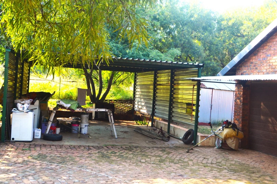 0 Bedroom Property for Sale in Kameeldrift Gauteng