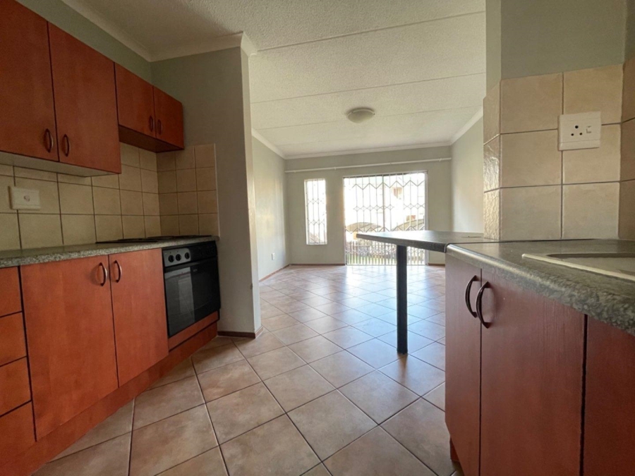 To Let 2 Bedroom Property for Rent in Terenure Gauteng