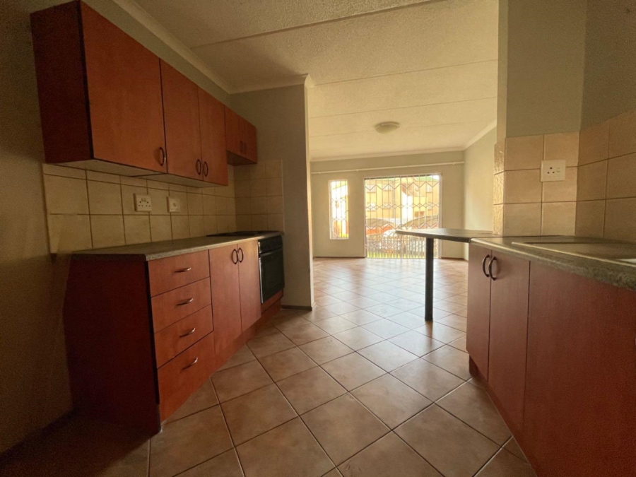 To Let 2 Bedroom Property for Rent in Terenure Gauteng