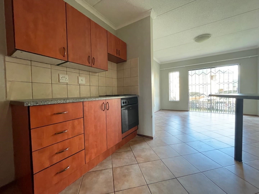 To Let 2 Bedroom Property for Rent in Terenure Gauteng