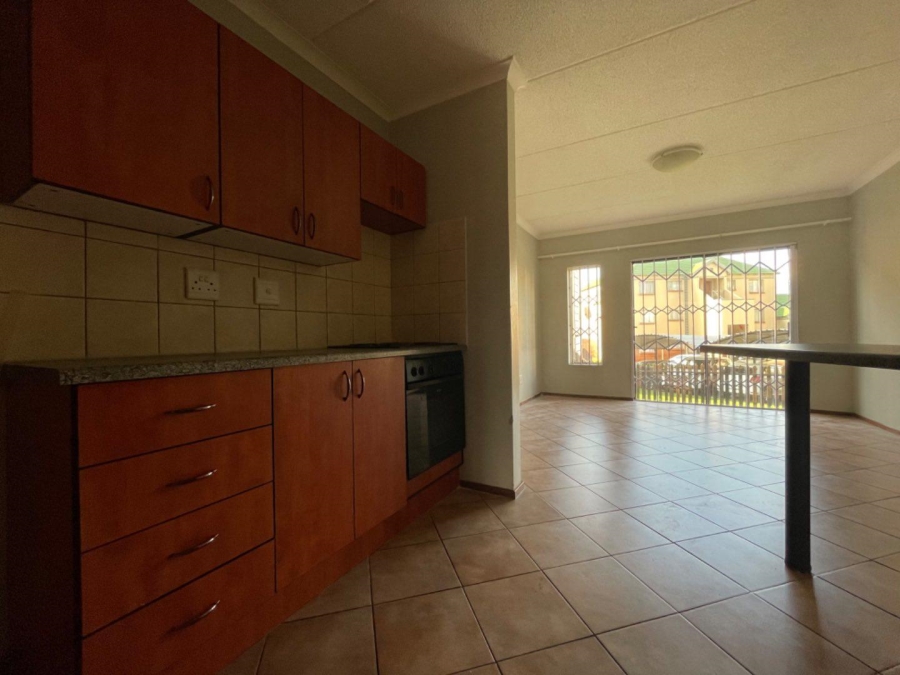 To Let 2 Bedroom Property for Rent in Terenure Gauteng