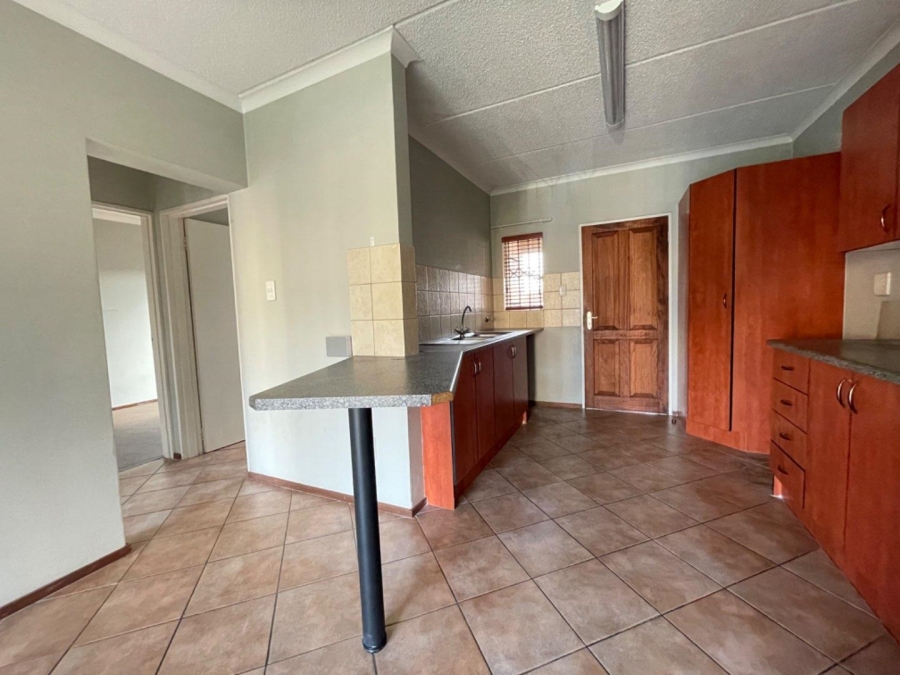 To Let 2 Bedroom Property for Rent in Terenure Gauteng