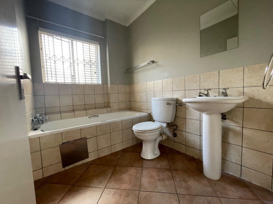 To Let 2 Bedroom Property for Rent in Terenure Gauteng