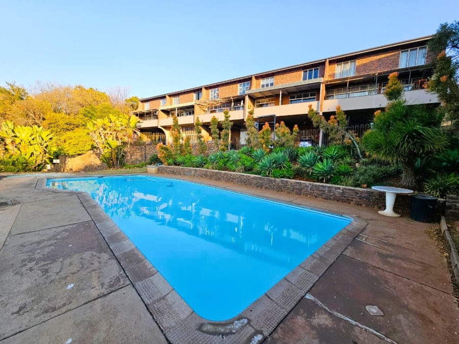 3 Bedroom Property for Sale in Queenswood Gauteng
