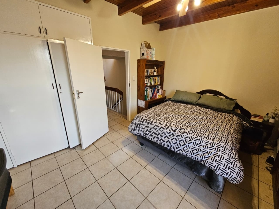 3 Bedroom Property for Sale in Queenswood Gauteng