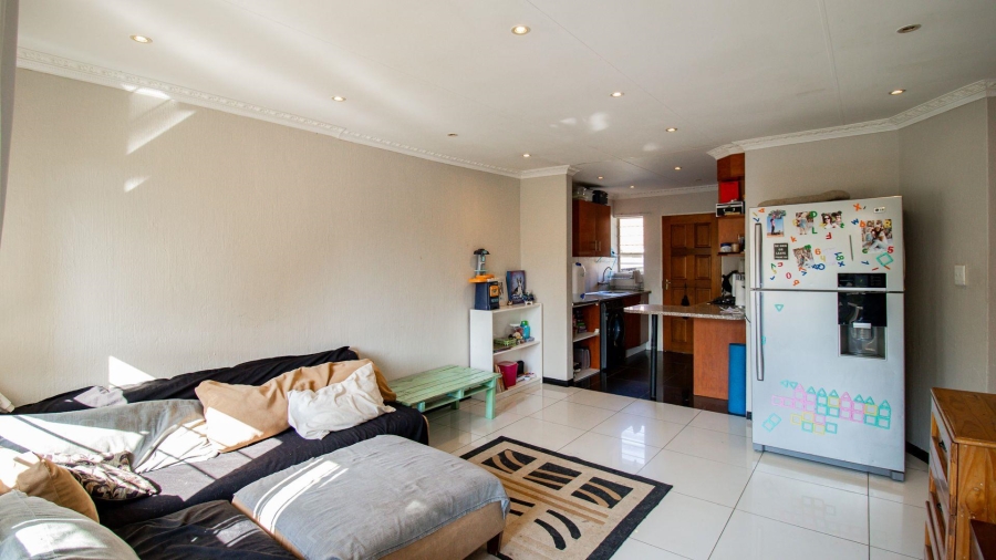 2 Bedroom Property for Sale in Sundowner Gauteng