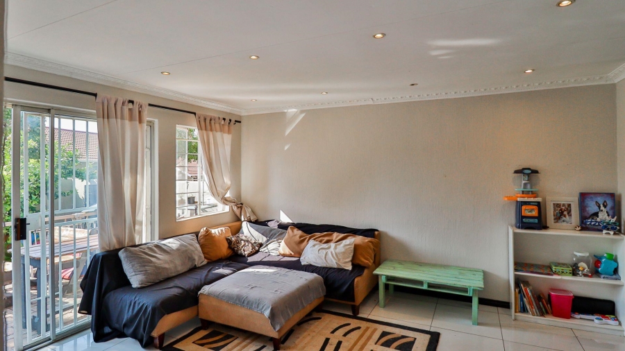 2 Bedroom Property for Sale in Sundowner Gauteng