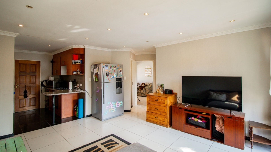 2 Bedroom Property for Sale in Sundowner Gauteng