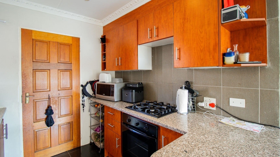 2 Bedroom Property for Sale in Sundowner Gauteng