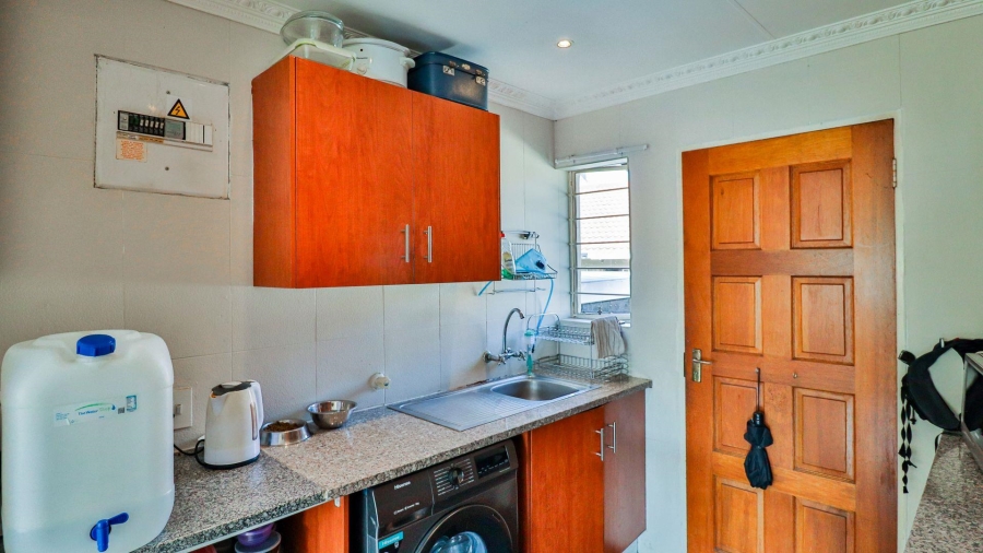 2 Bedroom Property for Sale in Sundowner Gauteng
