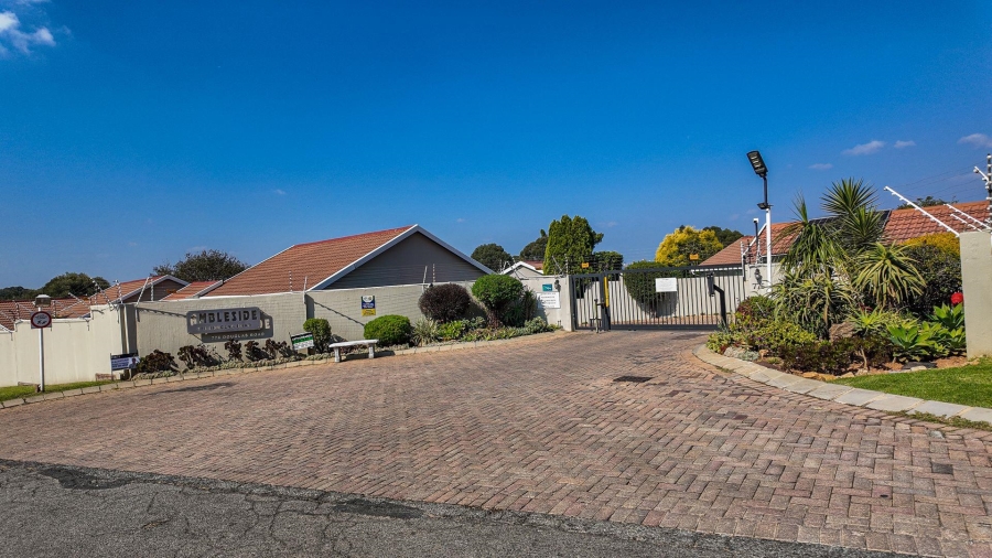 2 Bedroom Property for Sale in Sundowner Gauteng