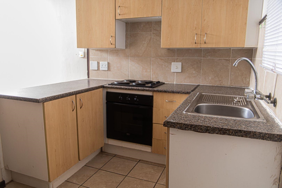 1 Bedroom Property for Sale in The Orchards Gauteng