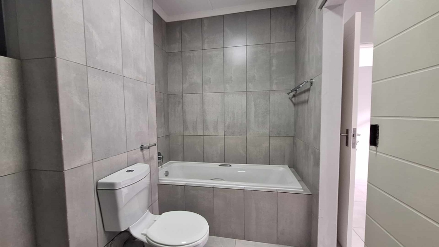 To Let 1 Bedroom Property for Rent in Ferndale Gauteng