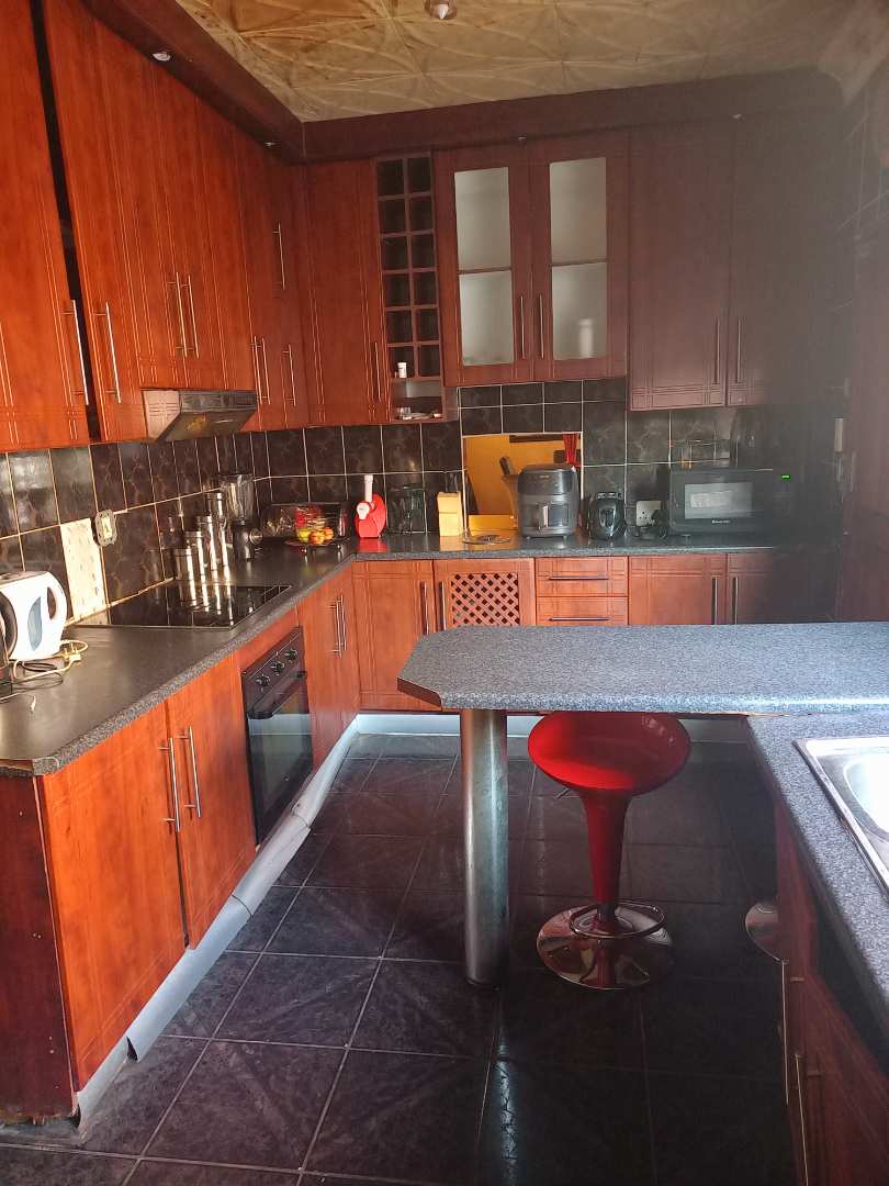4 Bedroom Property for Sale in Riamar Park Gauteng