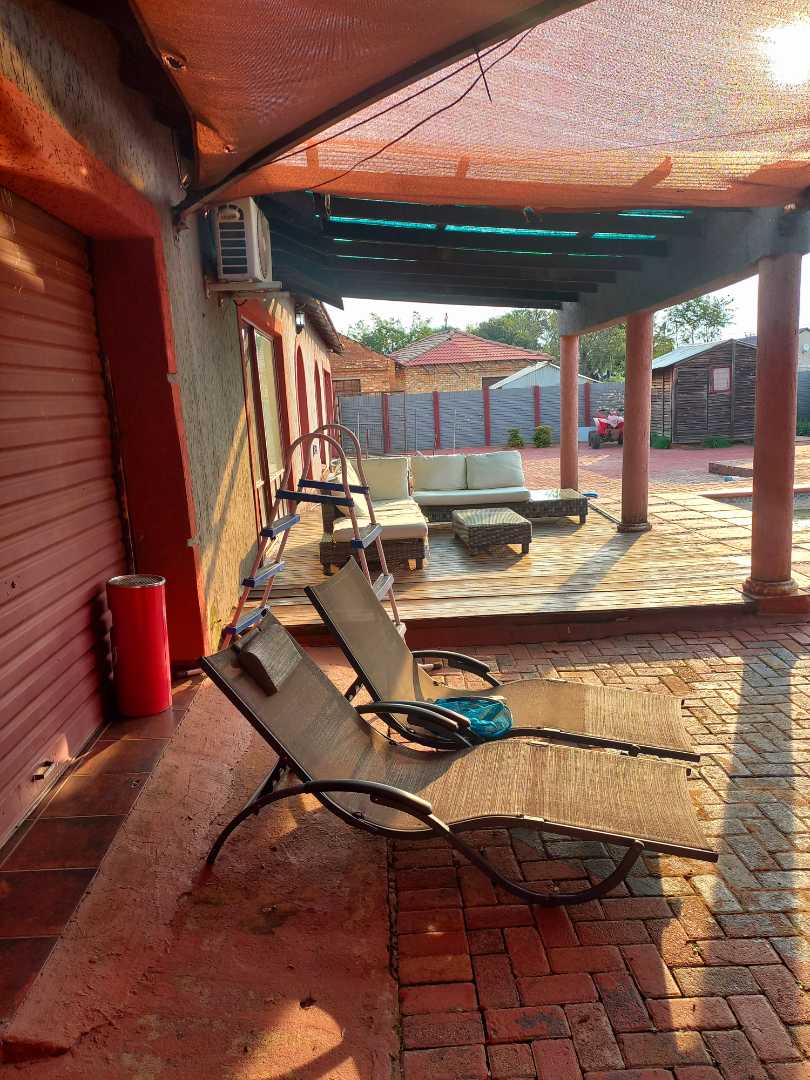 4 Bedroom Property for Sale in Riamar Park Gauteng