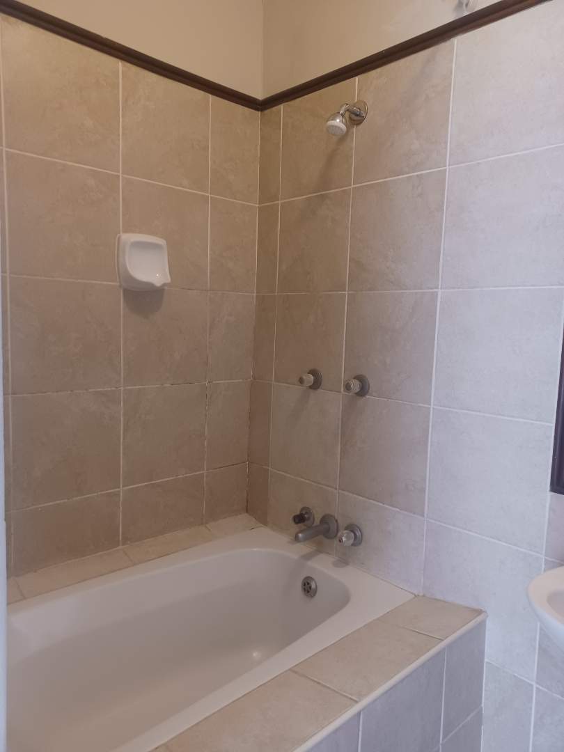 1 Bedroom Property for Sale in The Orchards Gauteng
