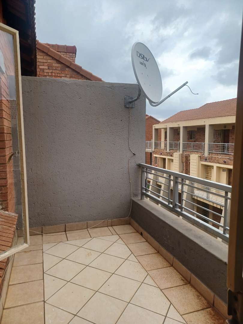 1 Bedroom Property for Sale in The Orchards Gauteng
