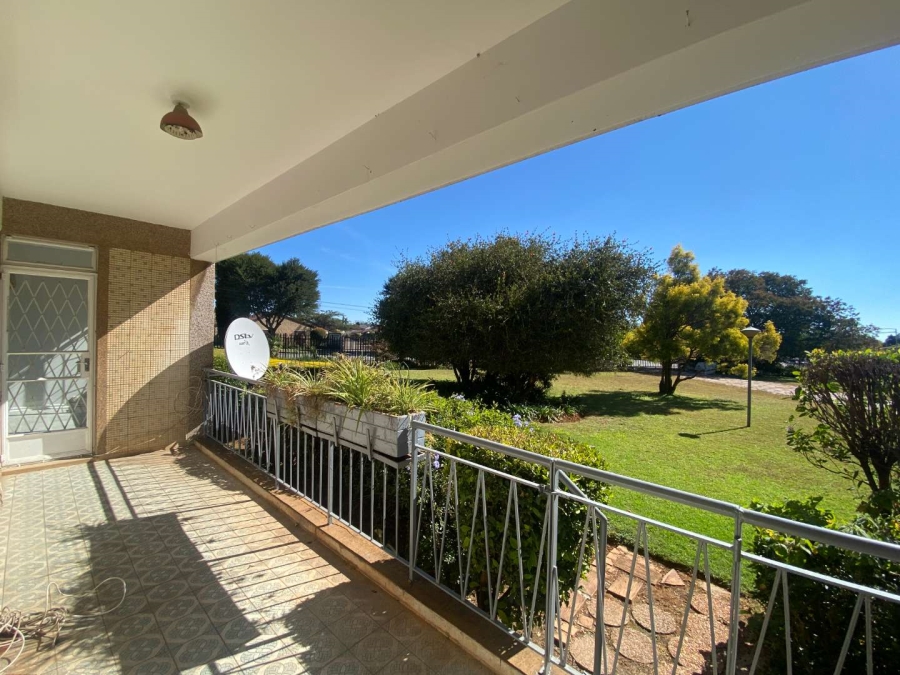 2 Bedroom Property for Sale in Monument Gauteng