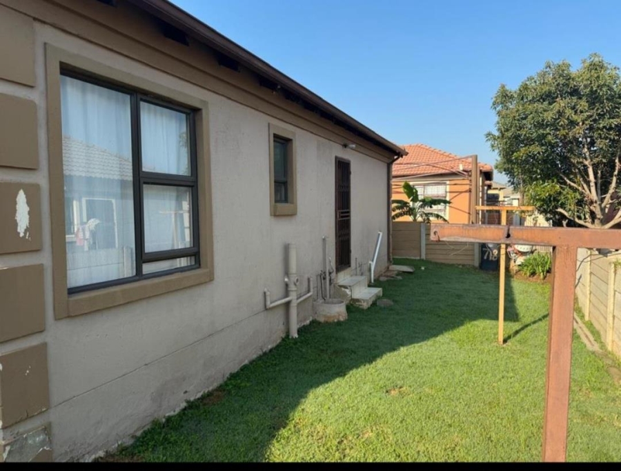 3 Bedroom Property for Sale in Waterfall Gauteng