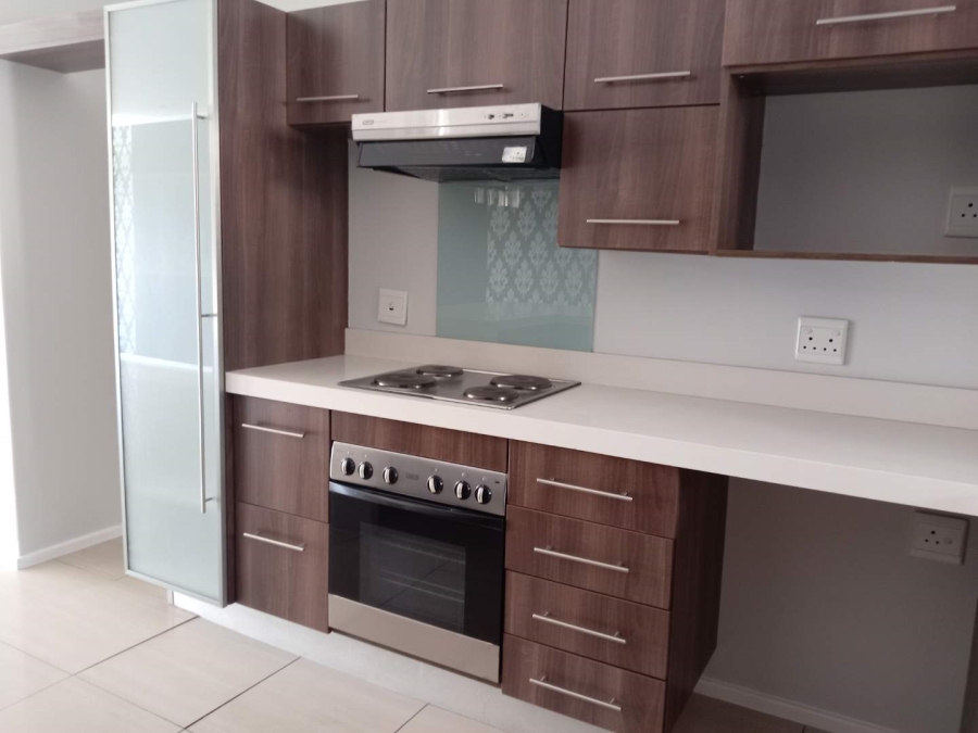 To Let 2 Bedroom Property for Rent in Houghton Gauteng