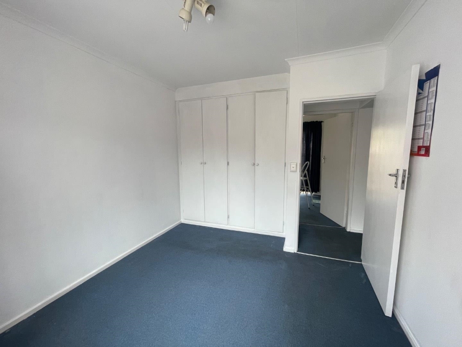 2 Bedroom Property for Sale in Weltevreden Park Gauteng