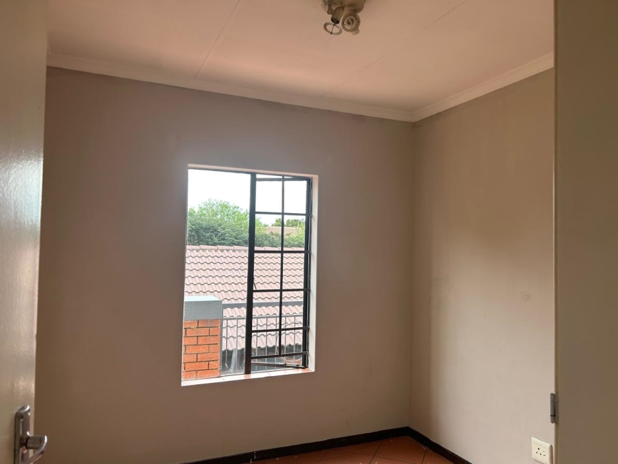 2 Bedroom Property for Sale in Mooikloof Ridge Gauteng