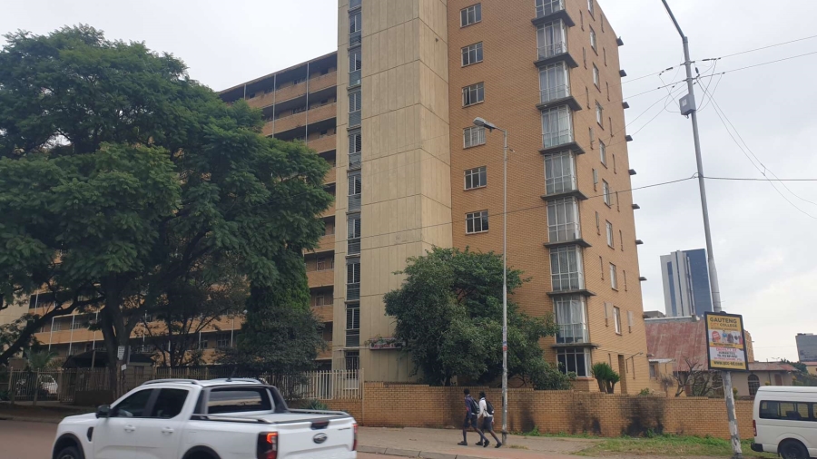 2 Bedroom Property for Sale in Pretoria Central Gauteng