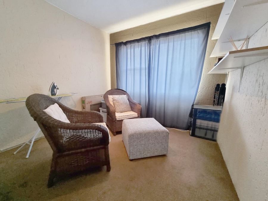 2 Bedroom Property for Sale in Radiokop Gauteng