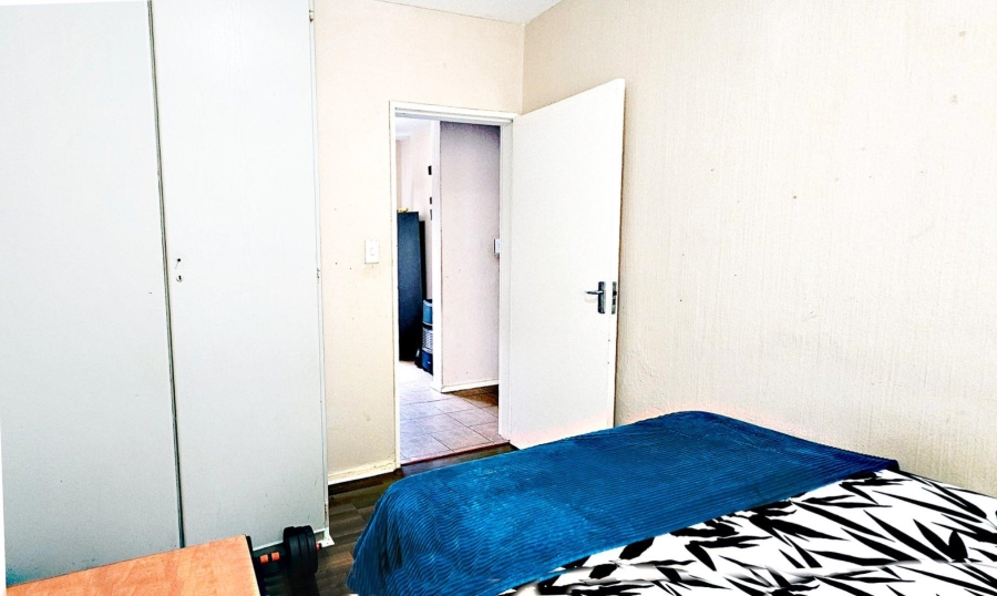2 Bedroom Property for Sale in Radiokop Gauteng