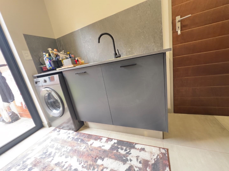 4 Bedroom Property for Sale in North Riding AH Gauteng