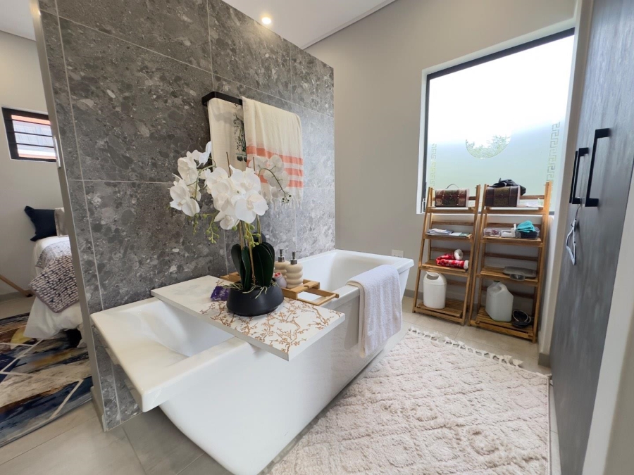 4 Bedroom Property for Sale in North Riding AH Gauteng