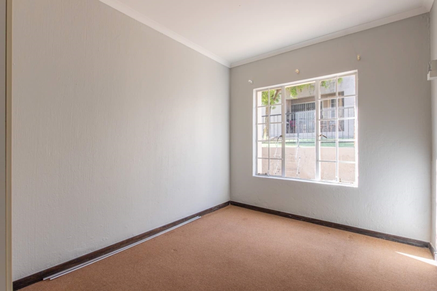 To Let 2 Bedroom Property for Rent in Wilgeheuwel Gauteng