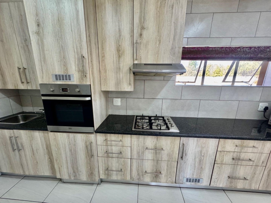 4 Bedroom Property for Sale in Bredell Gauteng