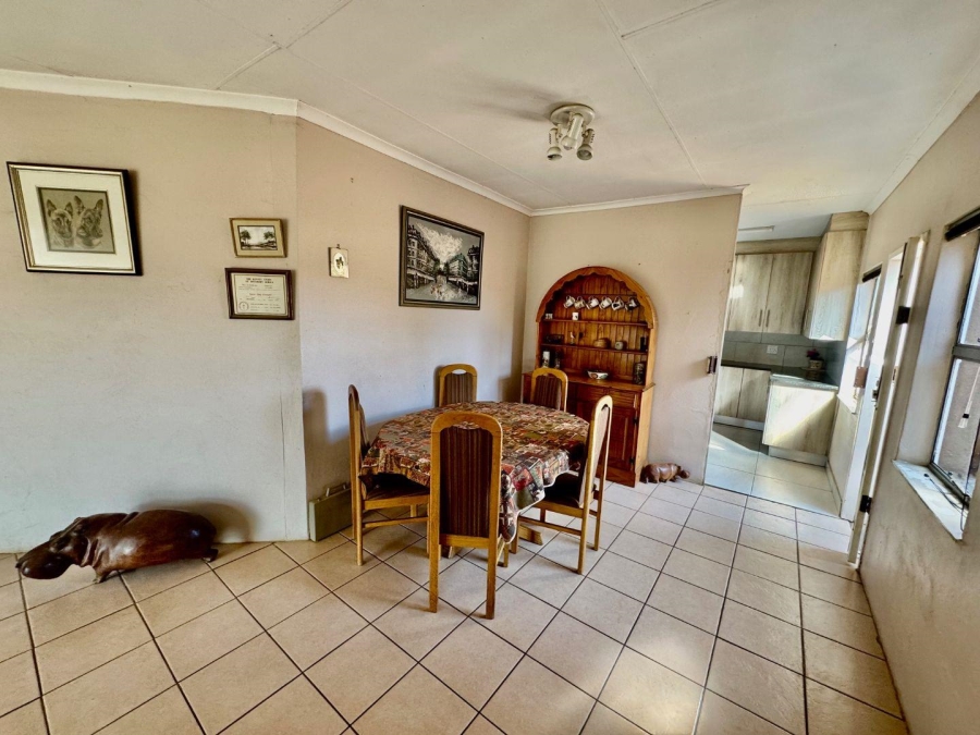 4 Bedroom Property for Sale in Bredell Gauteng