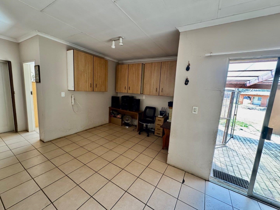 4 Bedroom Property for Sale in Bredell Gauteng